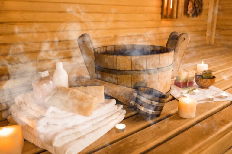 Scopri di più sull'articolo I Benefici della Sauna: Benessere e Salute a Portata di Calore